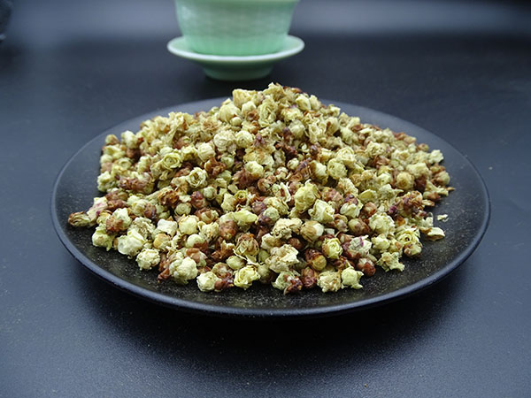 綠梅花 Green plum blossoms